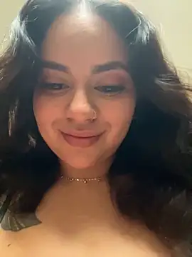 Snapshot of susy_angel chatting on June 2026 02:06:02 PM susy angel online show from June 2026 02:06:02 PM