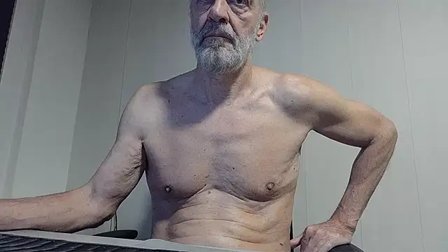 Snapshot of Herba_Mare chatting on March 2025 08:48:02 PM Herba Mare online show from March 2025 08:48:02 PM