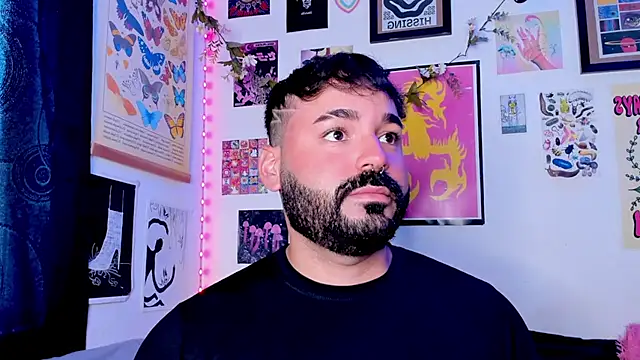 johnnyalx online show from April 2026 07:49:01 PM