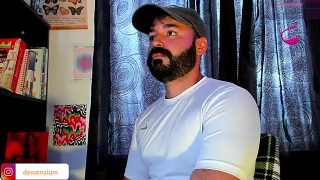 johnnyalx online show from May 2026 08:39:01 PM