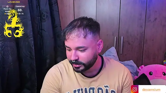 johnnyalx online show from July 2026 07:49:01 PM