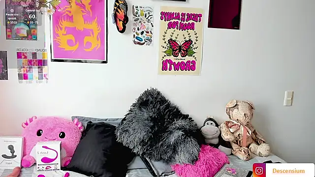 johnnyalx online show from November 2025 07:29:02 PM