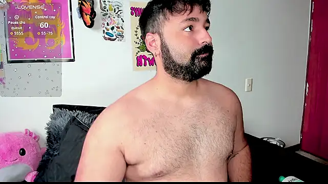 Snapshot of johnnyalx chatting on October 2025 08:31:02 PM johnnyalx online show from October 2025 08:31:02 PM