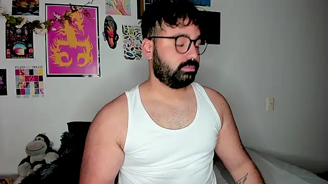 Snapshot of johnnyalx chatting on September 2025 07:32:01 PM johnnyalx online show from September 2025 07:32:01 PM