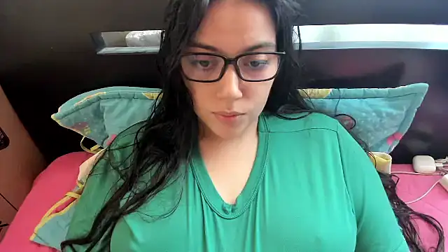 roniewester online show from July 2026 04:35:01 PM