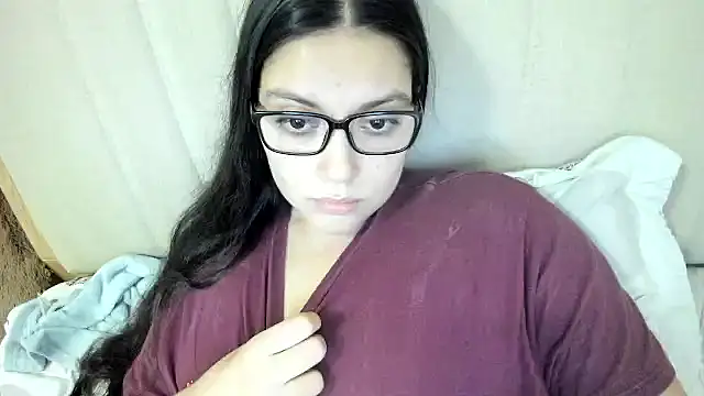 roniewester online show from December 2025 02:24:01 AM