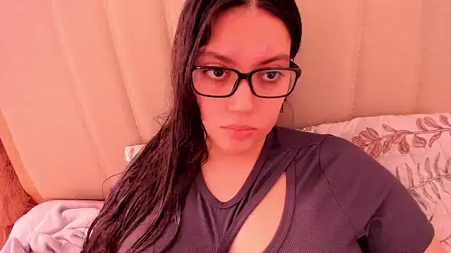 roniewester online show from May 2026 03:56:02 PM