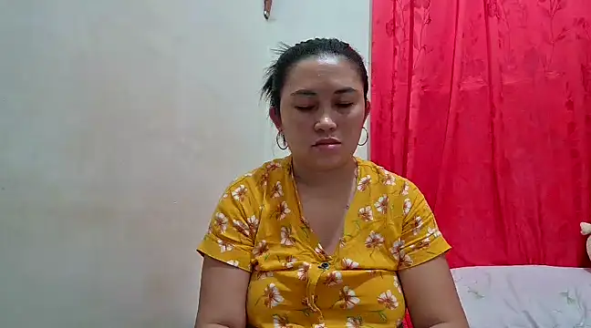 Snapshot of LalaiAsian chatting on March 2025 03:54:02 AM LalaiAsian online show from March 2025 03:54:02 AM