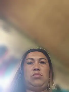 LalaiAsian online show from May 2026 11:39:02 PM