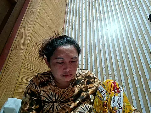 LalaiAsian online show from February 2026 04:37:01 PM