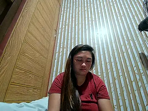 LalaiAsian online show from February 2026 10:42:01 PM