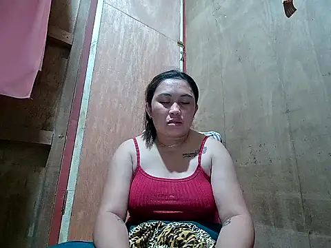 LalaiAsian online show from November 2025 03:39:02 PM