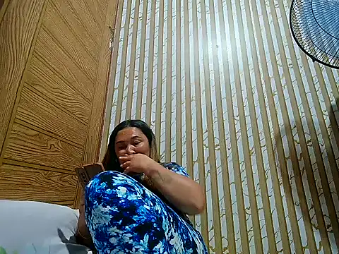 LalaiAsian online show from January 2026 11:38:01 AM