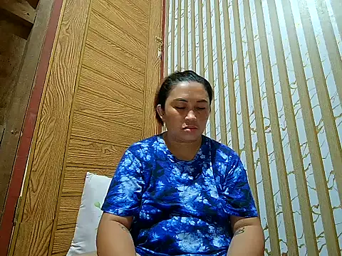 LalaiAsian online show from December 2025 10:14:02 AM