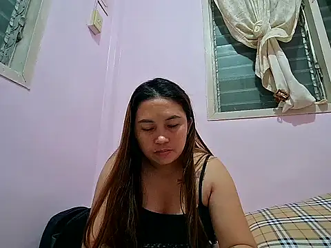 Snapshot of LalaiAsian chatting on September 2025 07:02:01 PM LalaiAsian online show from September 2025 07:02:01 PM