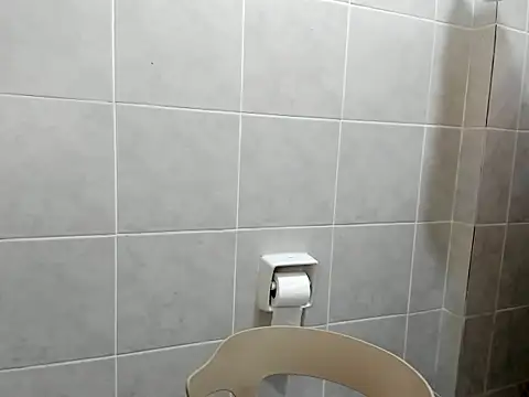 Hebefemme online show from February 2026 04:12:02 AM