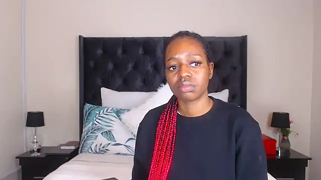 Snapshot of Sexynaughty_Gal chatting on December 2024 07:10:01 PM Sexynaughty Gal online show from December 2024 07:10:01 PM