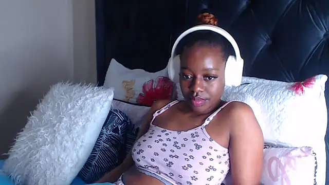 Sexynaughty Gal online show from July 2026 01:14:02 AM