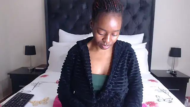 Sexynaughty Gal online show from April 2026 10:15:01 PM