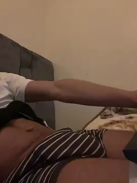 reyadXxxx online show from April 2026 12:01:01 AM