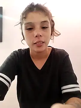 Snapshot of mariamac420 chatting on February 2026 04:25:02 PM mariamac420 online show from February 2026 04:25:02 PM