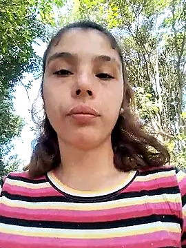 mariamac420 online show from October 2025 04:30:02 PM