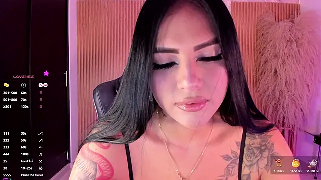 karol green  online show from October 2025 02:56:01 AM