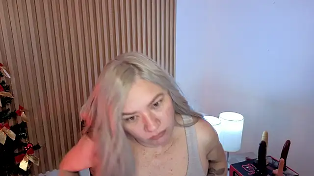 MarianL0ve online show from January 2026 10:08:02 AM