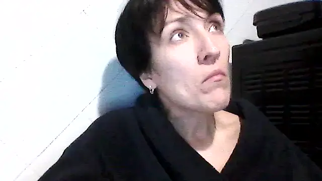 SunnyAmorre online show from October 2025 06:54:02 PM