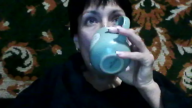 SunnyAmorre online show from April 2026 07:52:01 PM