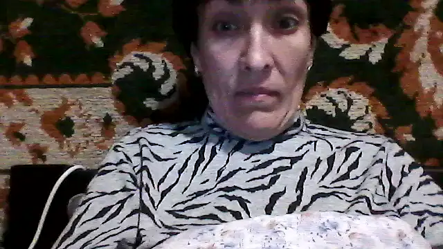 Snapshot of SunnyAmorre chatting on May 2026 08:23:01 PM SunnyAmorre online show from May 2026 08:23:01 PM