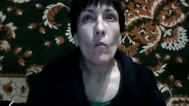 SunnyAmorre online show from April 2026 08:35:01 PM