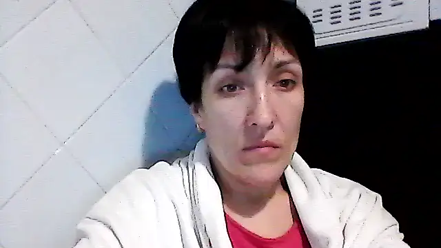 Snapshot of SunnyAmorre chatting on November 2025 08:52:02 PM SunnyAmorre online show from November 2025 08:52:02 PM