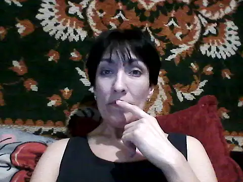 Snapshot of SunnyAmorre chatting on December 2025 12:33:01 PM SunnyAmorre online show from December 2025 12:33:01 PM