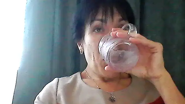 SunnyAmorre online show from September 2025 01:27:01 PM