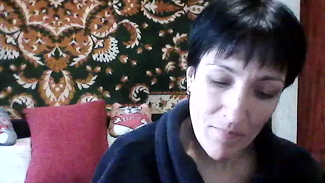 SunnyAmorre online show from April 2026 10:44:01 AM