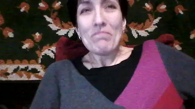 Snapshot of SunnyAmorre chatting on November 2025 11:25:01 AM SunnyAmorre online show from November 2025 11:25:01 AM