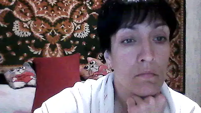 SunnyAmorre online show from April 2026 01:23:01 PM