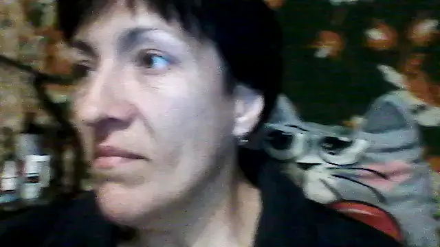 Snapshot of SunnyAmorre chatting on April 2026 08:33:02 PM SunnyAmorre online show from April 2026 08:33:02 PM