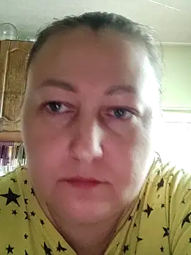Rini333 online show from May 2026 02:09:01 PM