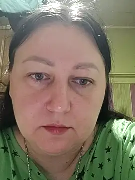 Rini333 online show from October 2025 05:45:02 PM