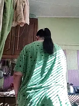 Snapshot of Rini333 chatting on September 2025 10:00:02 AM Rini333 online show from September 2025 10:00:02 AM