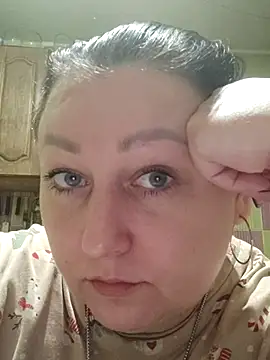 Rini333 online show from February 2026 05:12:01 PM