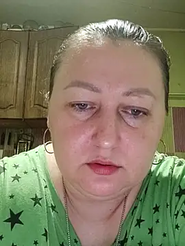 Rini333 online show from October 2025 06:49:01 PM