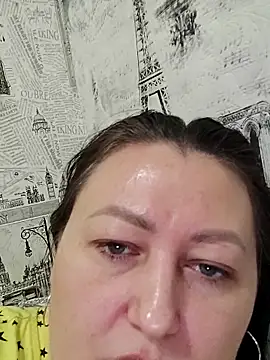 Rini333 online show from December 2025 12:05:01 PM