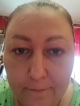 Rini333 online show from May 2026 11:43:02 AM