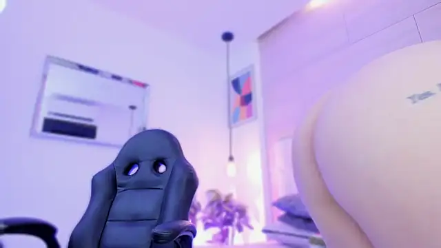 io chie  online show from March 2026 04:05:02 AM