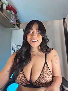 Snapshot of AsianMilfSheryl chatting on February 2026 06:26:01 AM AsianMilfSheryl online show from February 2026 06:26:01 AM