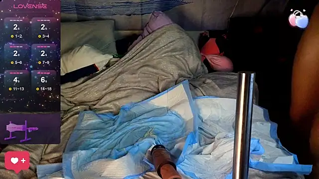 Snapshot of KittyMia chatting on January 2025 11:27:02 PM KittyMia online show from January 2025 11:27:02 PM