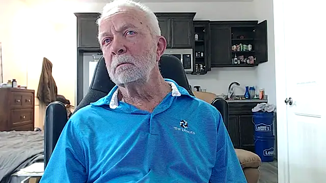 rockpoint69 online show from January 2026 07:39:01 PM